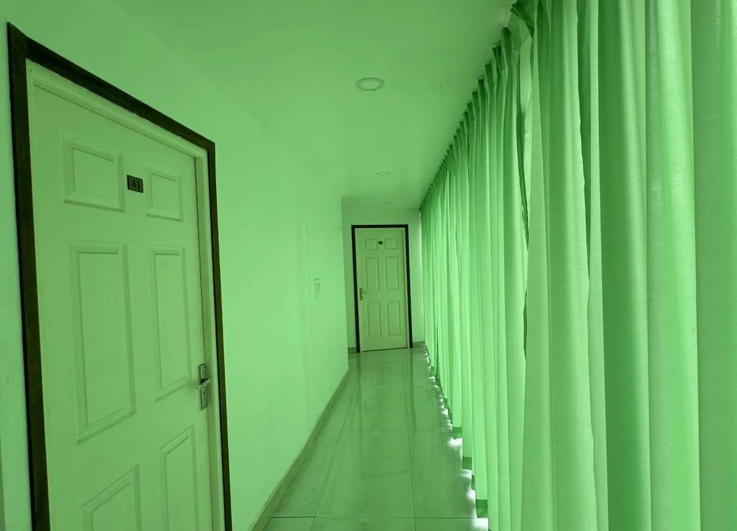 ***  Hotel Amsher Suit Lulu Mall Road Kochi Indie