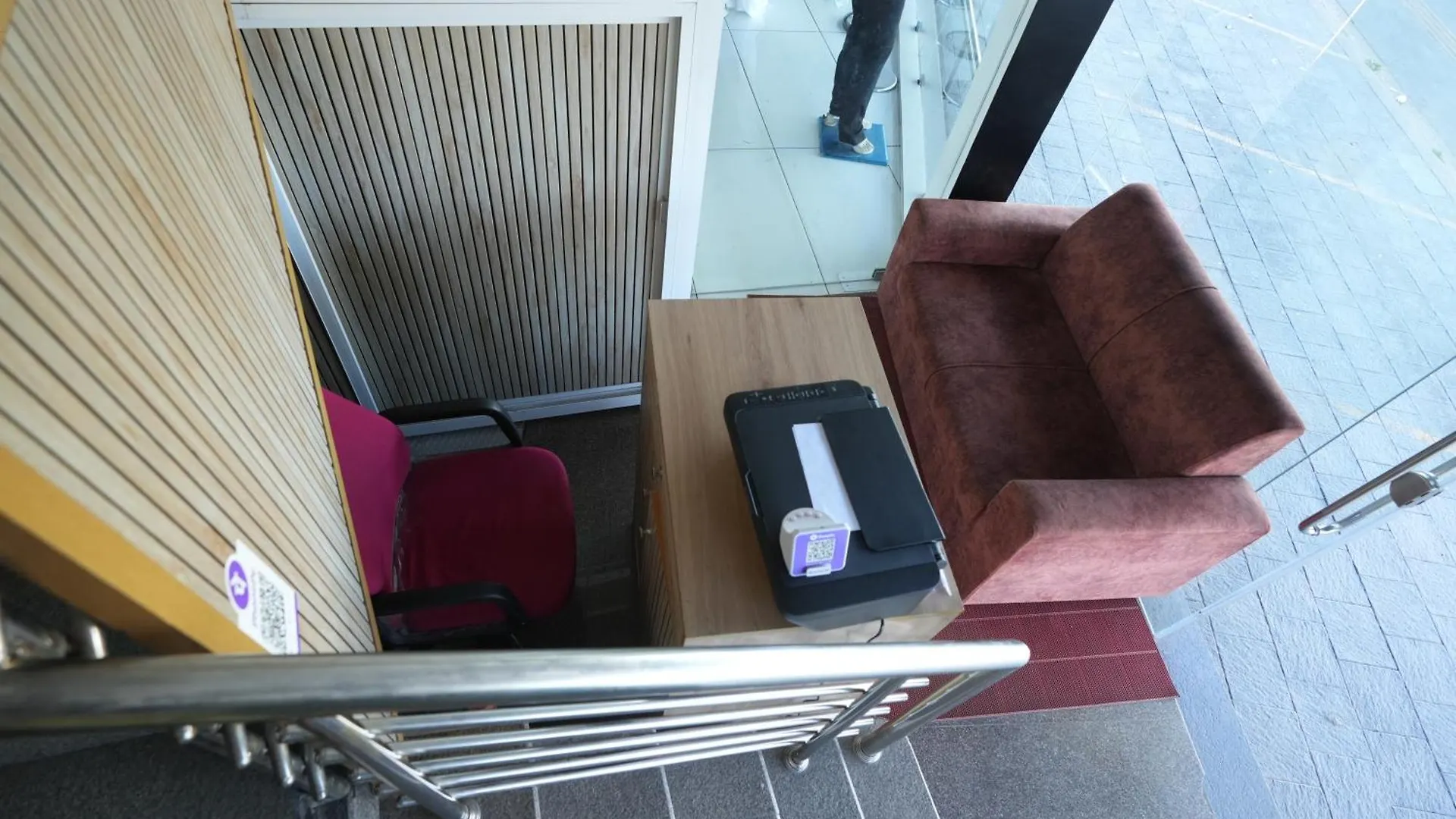 Amsher Suit Lulu Mall Road Hotel Kochi